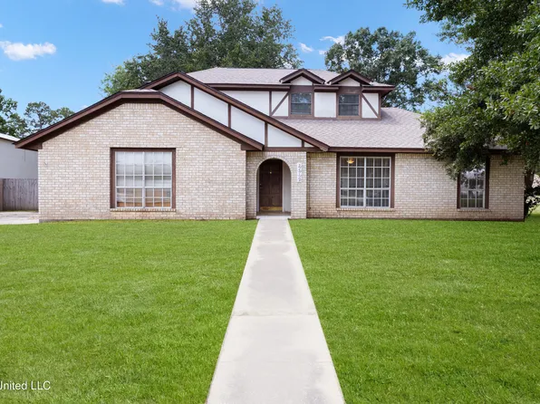 2519 Northridge Dr, Gautier, MS 39553