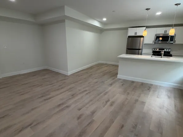 (undisclosed Address), Arlington, MA 02474