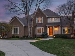 12715 Norfolk Ln, Carmel, IN 46032