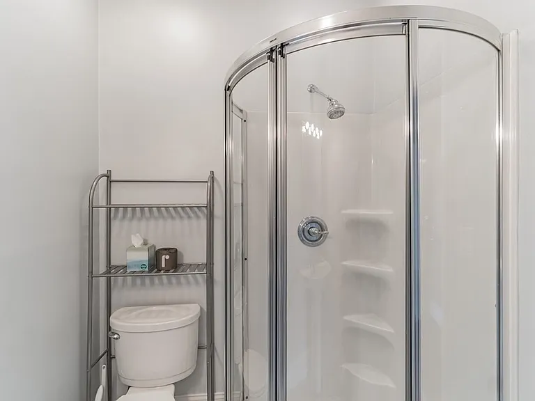 29 Vinton St #7 — Photo 10
