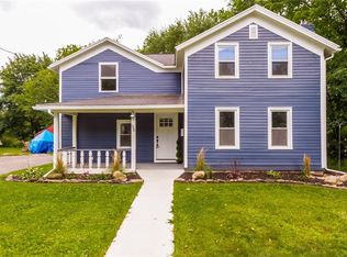 98 High St, Fairport, NY 14450