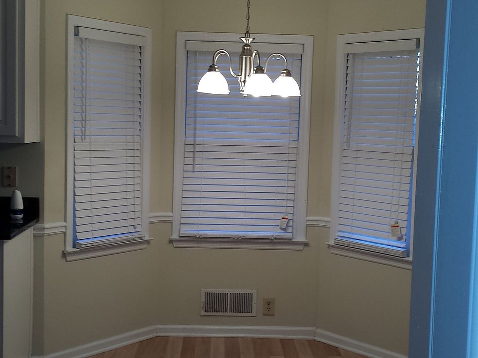 1st image of 1415 Hillside Pl SE