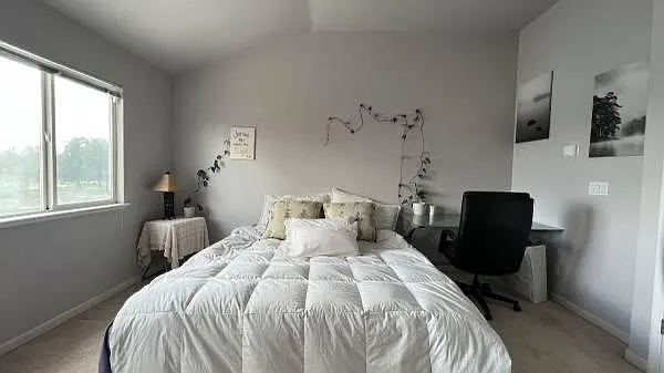 Master bedroom .