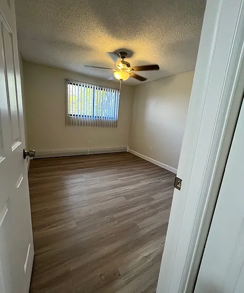 Orchard Glen Apartments — Photo 89
