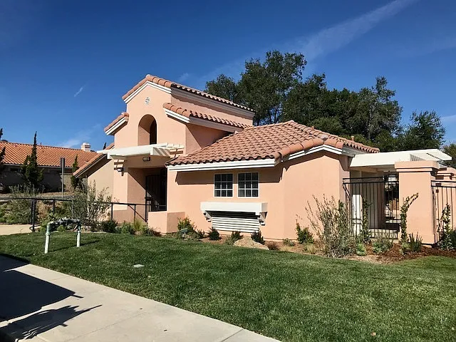 1727 Blossom Ct — Photo 35