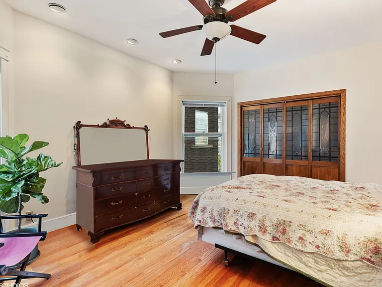 1119 W North Shore Ave #2 — Photo 11