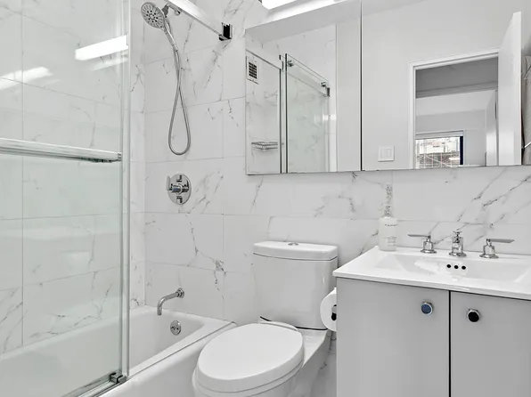 178 East 80th Street 5D image 6 of 7