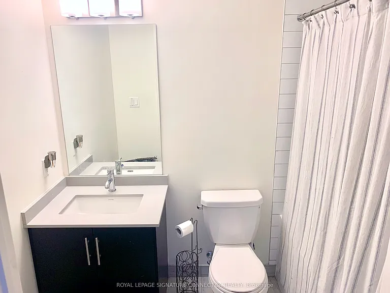 460 Adelaide St E #1112 — Photo 9