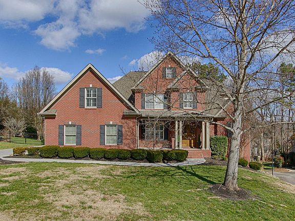 2nd image of 1608 Bingham Dr