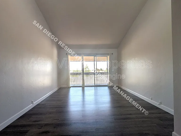 1855 Diamond St #5-315 — Photo 3
