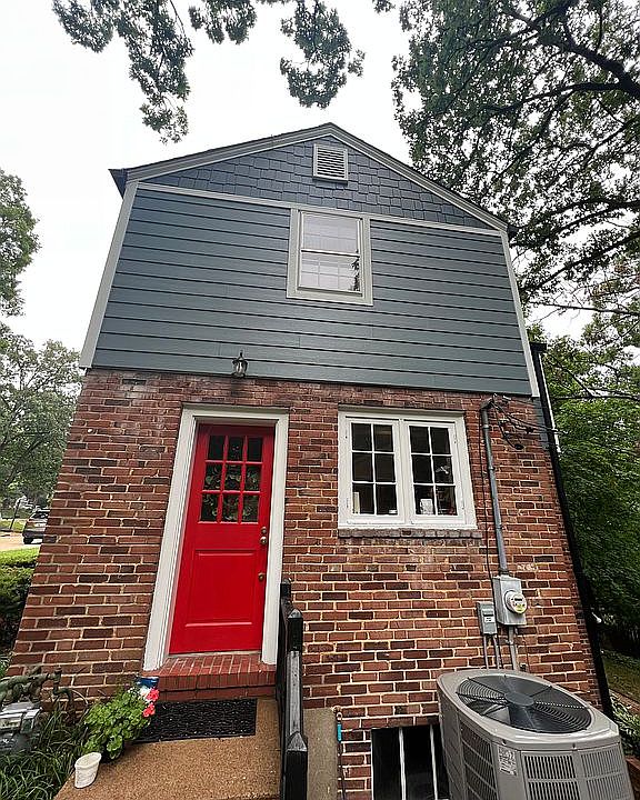 2nd image of 79 Wildwood Ln