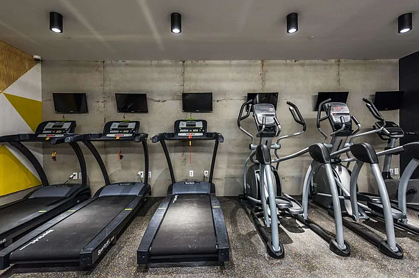 Rented by Nooklyn NYC LLC | media 27