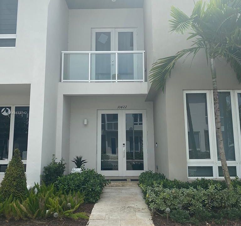 1st image of 10422 NW 64th Ter #0