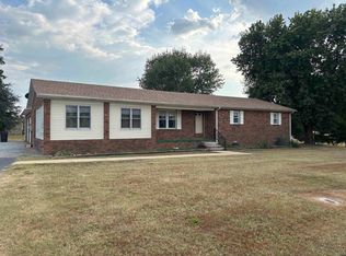 9627 E State Line Rd, South Fulton, TN 38257