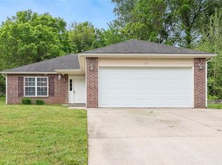 107 Valley Way, Saint Robert, MO 65584