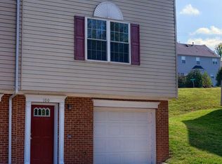 12 Belladonna Ln, Stafford, VA 22554