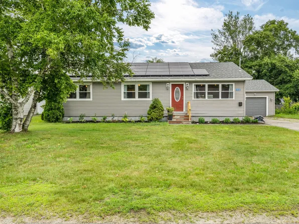 102 New Hampshire Street, Millinocket, ME 04462