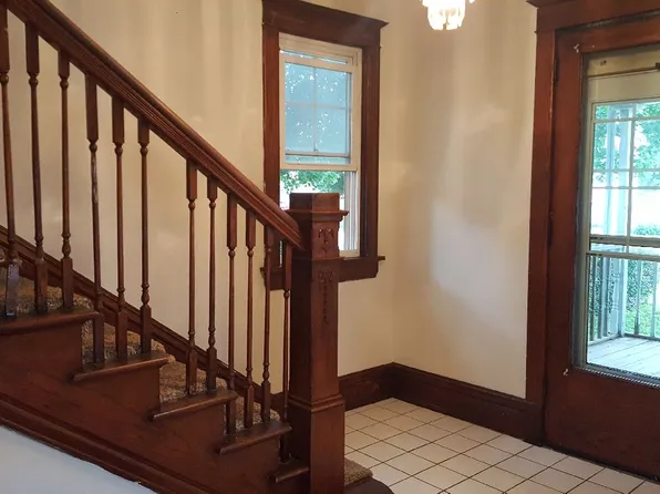 200 Avenue E, Rochelle, IL 61068