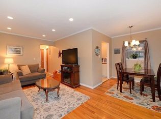367 Bay 8th St #1B, Brooklyn, NY 11228