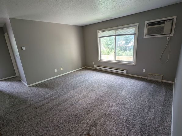 1724 E Milwaukee Ave #6