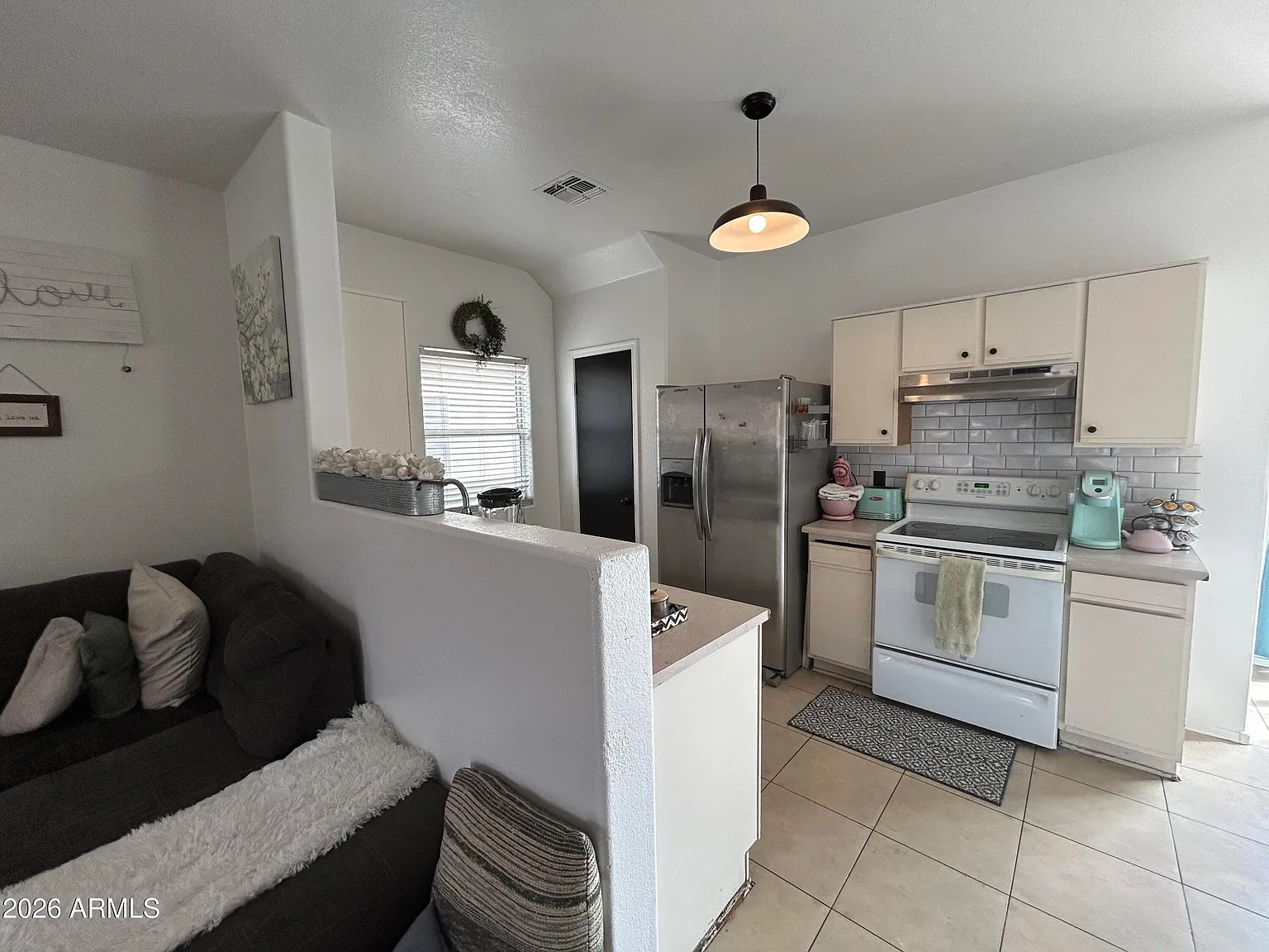 3 bed, 2.5 bath, 1297 sqft, $2,950 — Photo 3