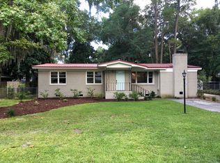 513 Early St, Savannah, GA 31405