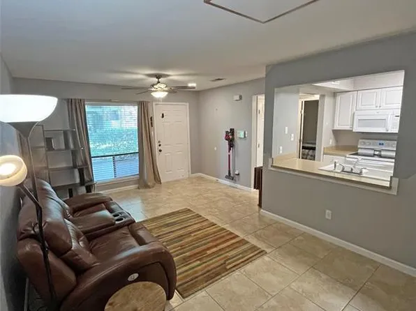 1705 Crossing Pl APT 131, Austin, TX 78741