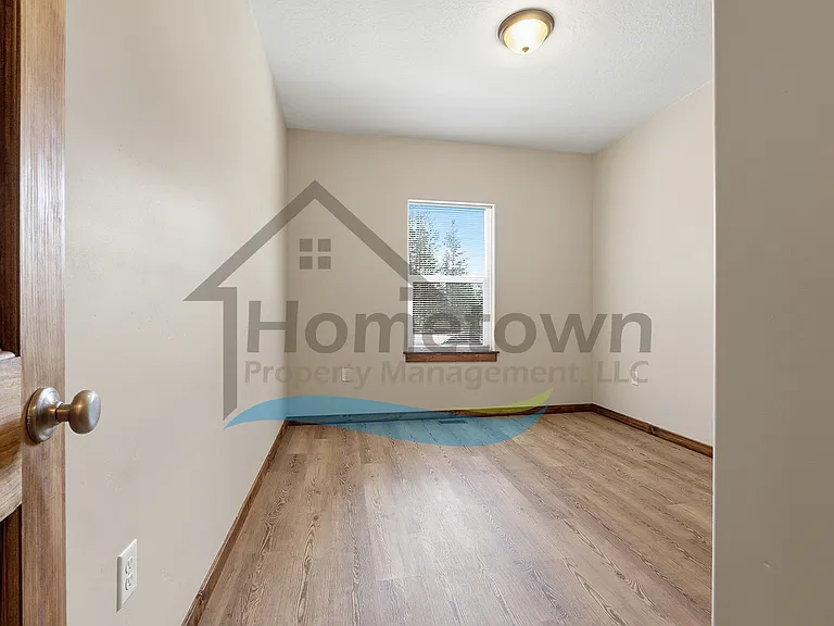 461 Shadow Green Rd — Photo 13