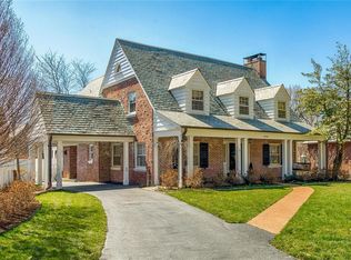 669 W Polo Dr, Saint Louis, MO