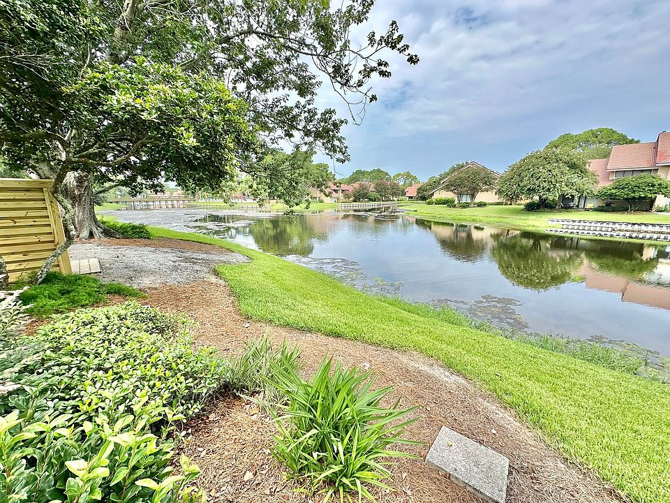 1st image of 5080 Beachwalk Way