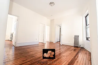 Rented by Jonis Realty