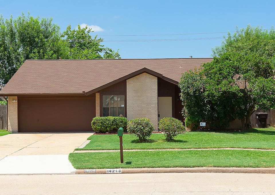 1st image of 14218 Royal Hill Dr