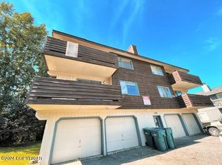 1120 Golden Dawn Cir, Anchorage, AK 99515