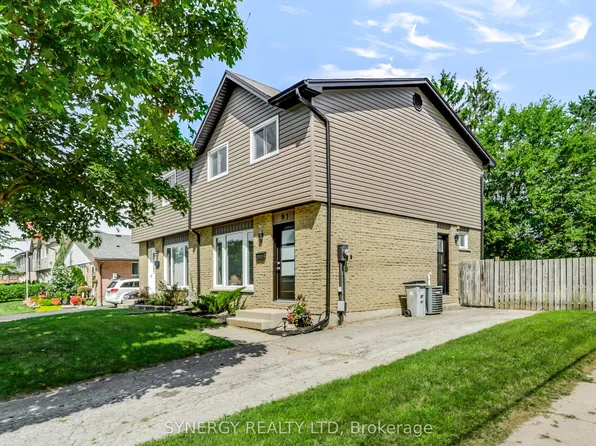81 Brennan Dr, Strathroy Caradoc, ON N7G 3S2
