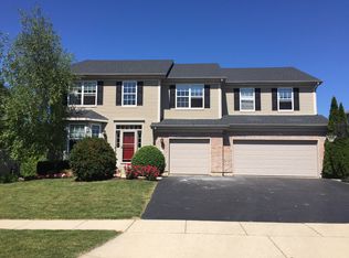 381 Lake Plumleigh Way, Algonquin, IL 60102