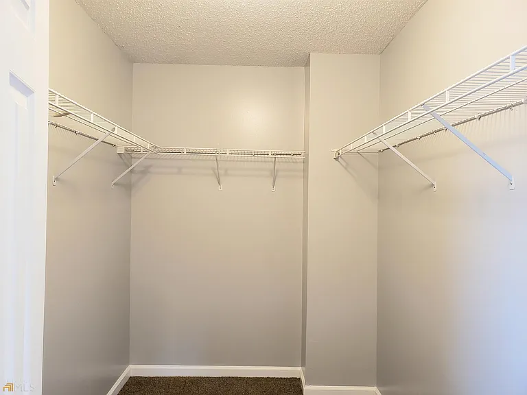 130 Oak Park Ter — Photo 18