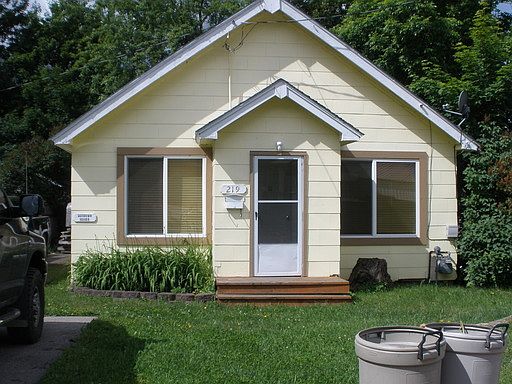 1st image of 219 W Elder Ave