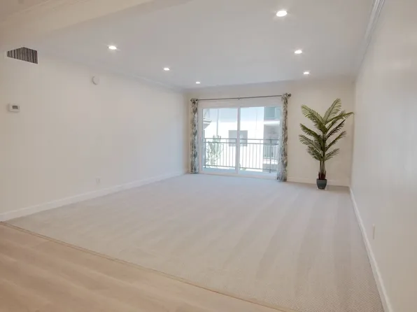 5460 White Oak Ave, Encino, CA