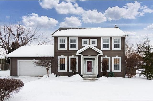 1st image of 833 Brandenburg Dr