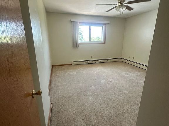 5th image of 1784-1796 W 38th St #1790