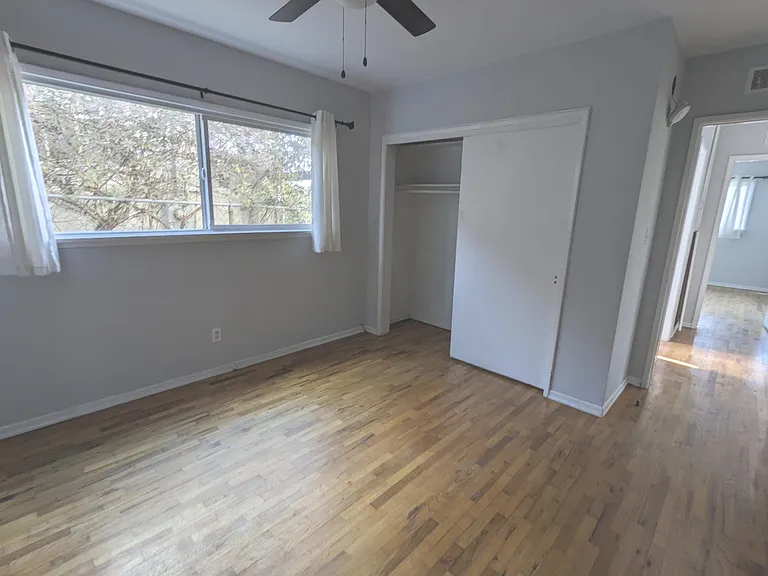 1326 Edgecliffe Dr #1 — Photo 11