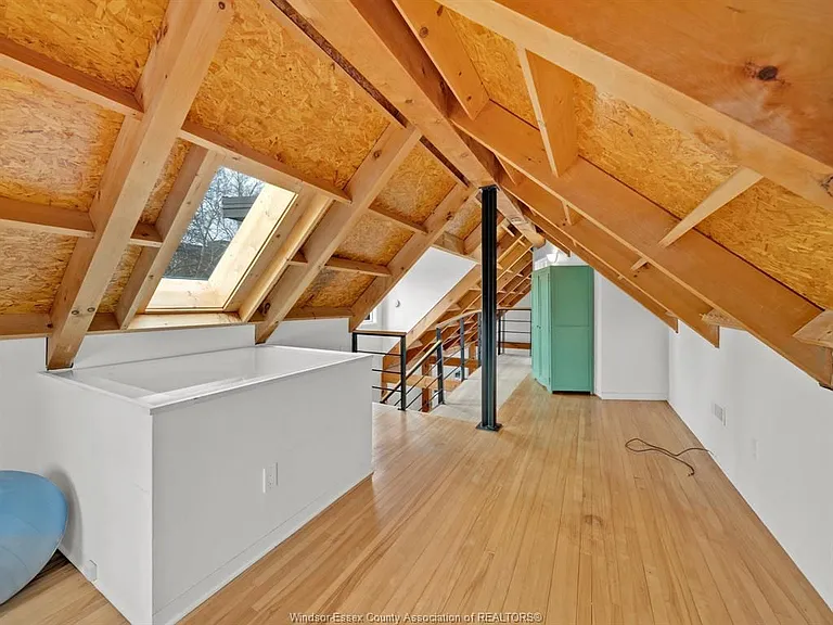 3131 Donnelly St — Photo 30