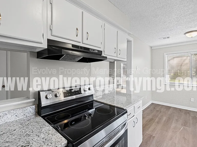 5535 Quail Thicket Dr — Photo 7