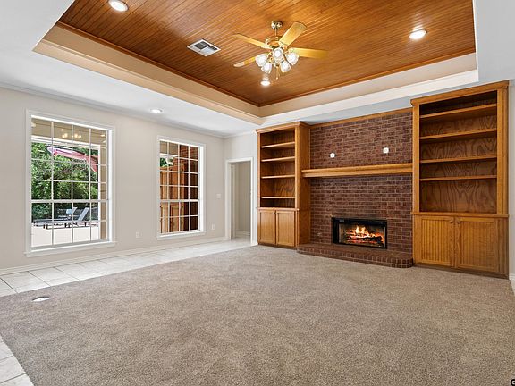 5th image of 17681 Huckleberry Cir