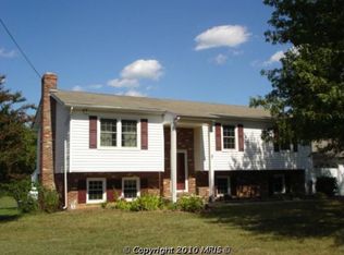 195 McCarty Rd, Fredericksburg, VA 22405