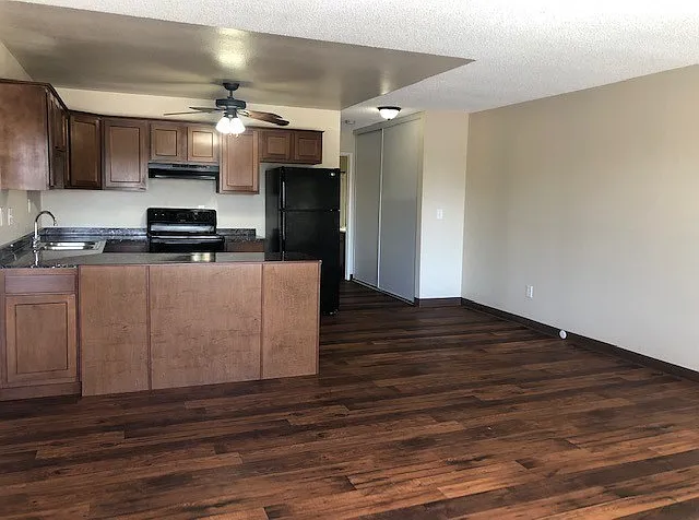 East Orange Village Apartments — Photo 11
