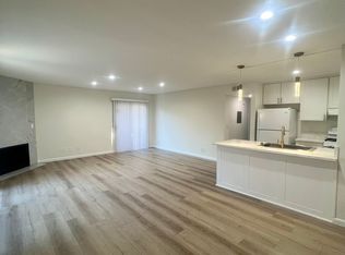 7038 Vesper Ave #101, Van Nuys, CA 91405