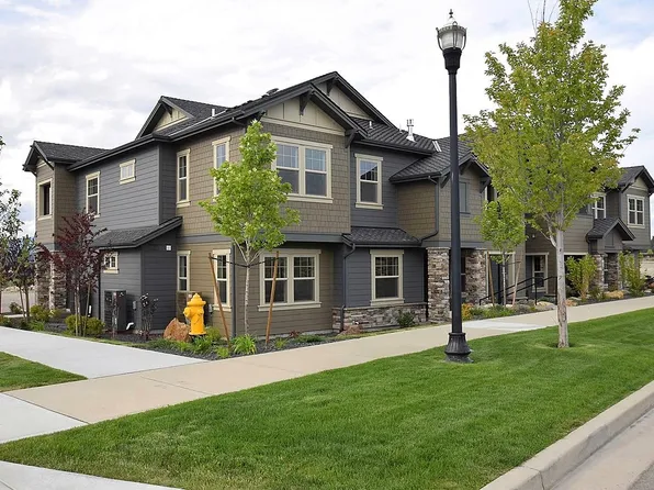24499 E Pinnacle Ct Unit D, Liberty Lake, WA 99019