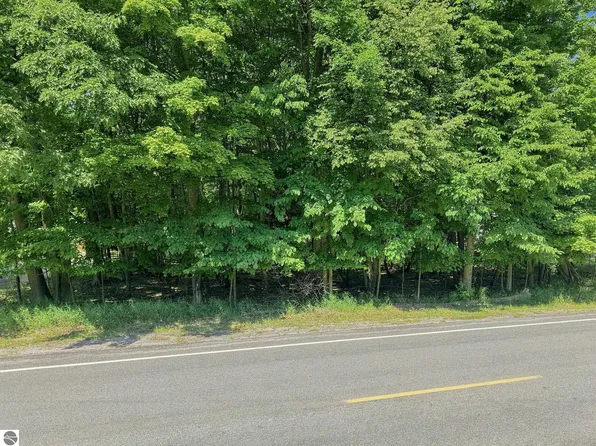 $315,000 — S Lacore Rd, Empire MI