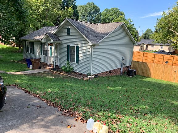 2nd image of 119 Allen Dale Ln